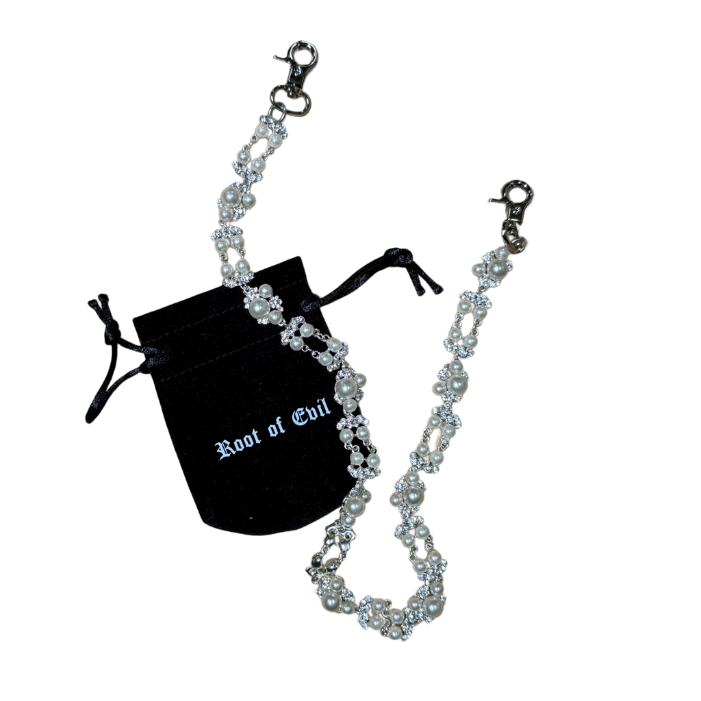 Pearl wallet chain