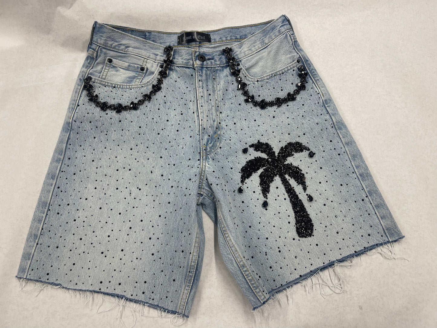 Chandelier Jean shorts